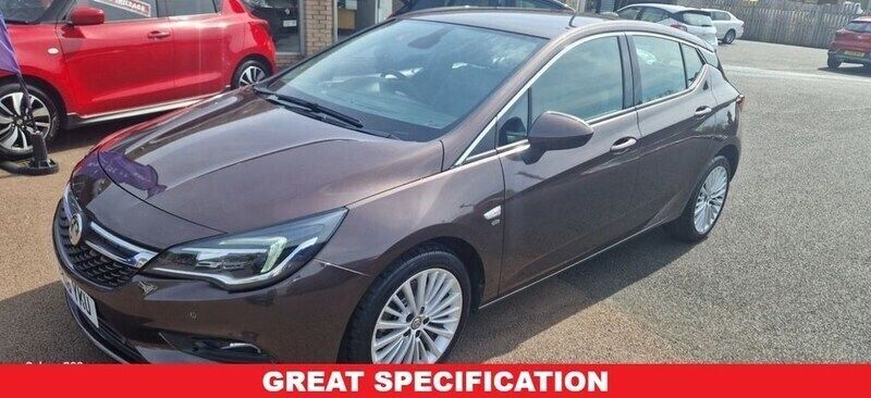 Brown Used 2016 Vauxhall Astra Elite Hatchback | £5,650 (Good price) - Image 1/4