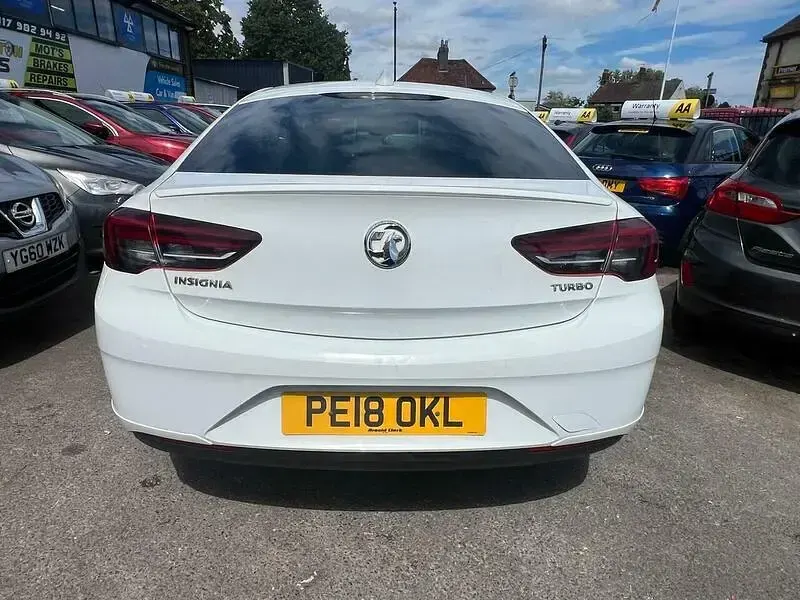 Used Vauxhall Insignia Sport 2018 White