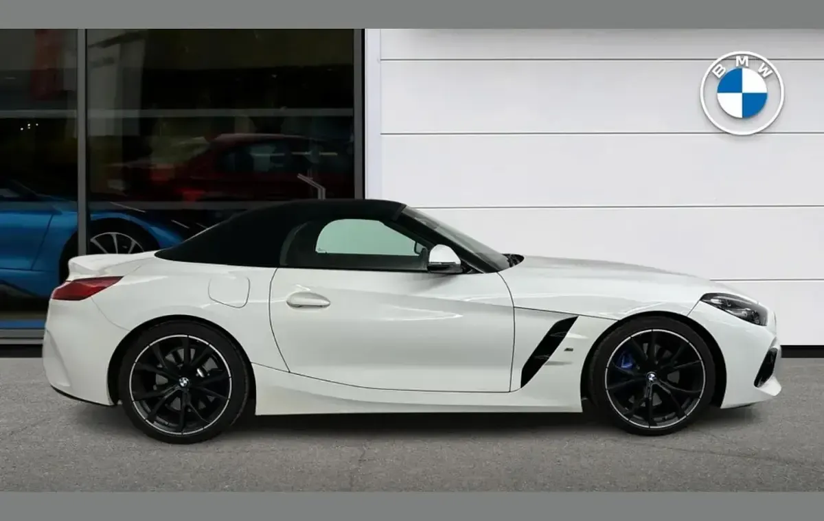 Used BMW Z4 M Sport 194 HP (142 kW) 2023 White Cabriolet