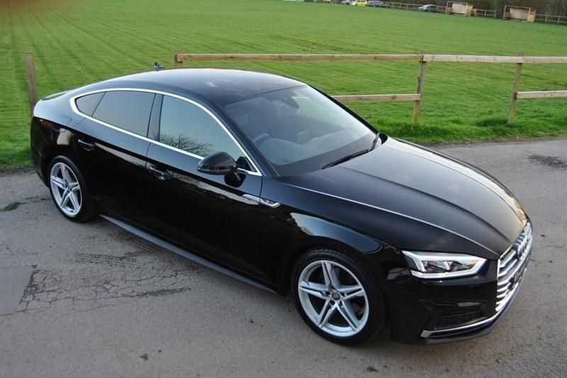 Used Audi A5 Sportback S-Line 150 HP (110 kW) 2018 Brilliant black Hatchback