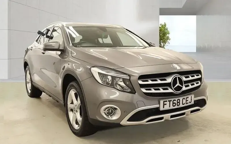Used Mercedes GLA200 Executive 156 HP (114 kW) 2018 SUV