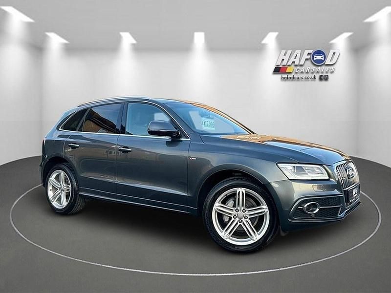 Grey Used 2015 Audi Q5 S-line plus SUV | £17,999 (Fair price) - Image 1/3