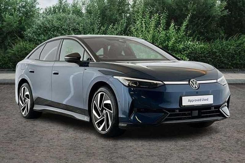 Blue Used 2023 VW ID.7 Pro Sedan | £29,990 - Image 1/4