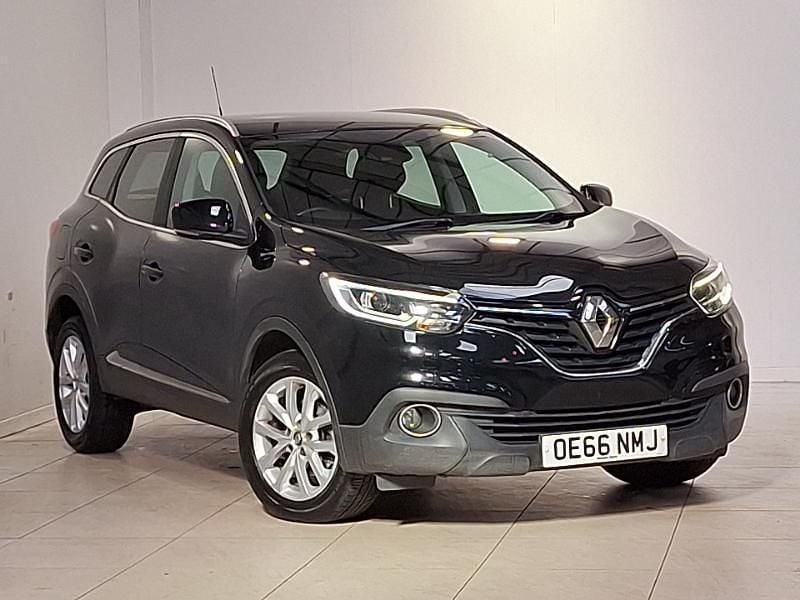 Black Used 2016 Renault Kadjar Dynamique SUV | £9,498 (Fair price) - Image 1/4