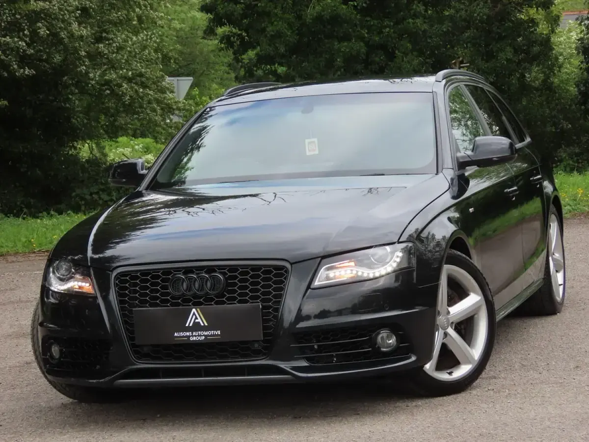 Begagnad Audi A4 S-Line 2011 Svart Kombi