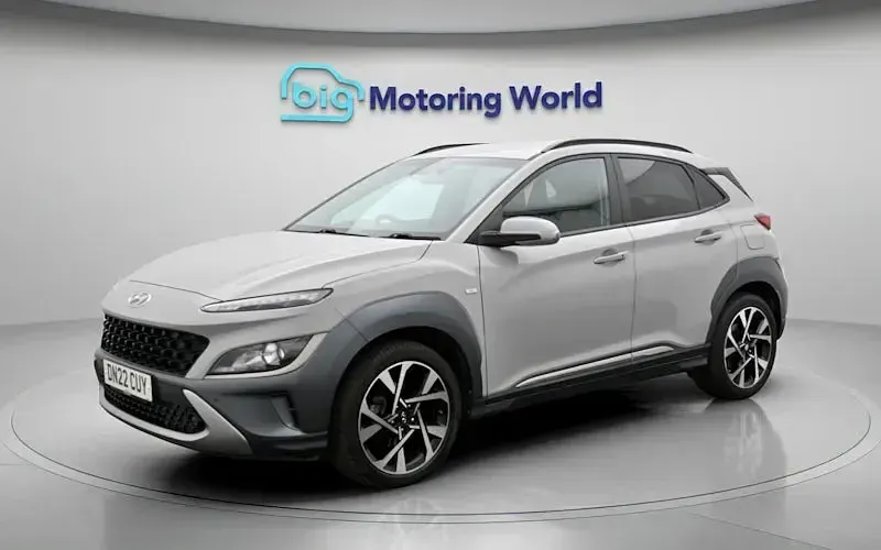 Used Hyundai Kona Premium 120 HP (88 kW) 2022 Grey SUV