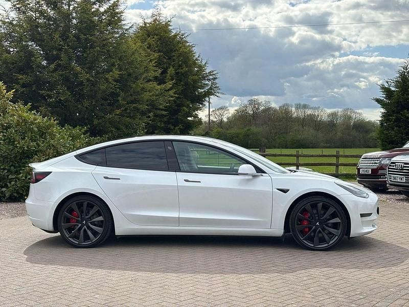 Używany Tesla Model 3 Performance 461 kW (627 KM) 2020 Biały Sedan/Limuzyna