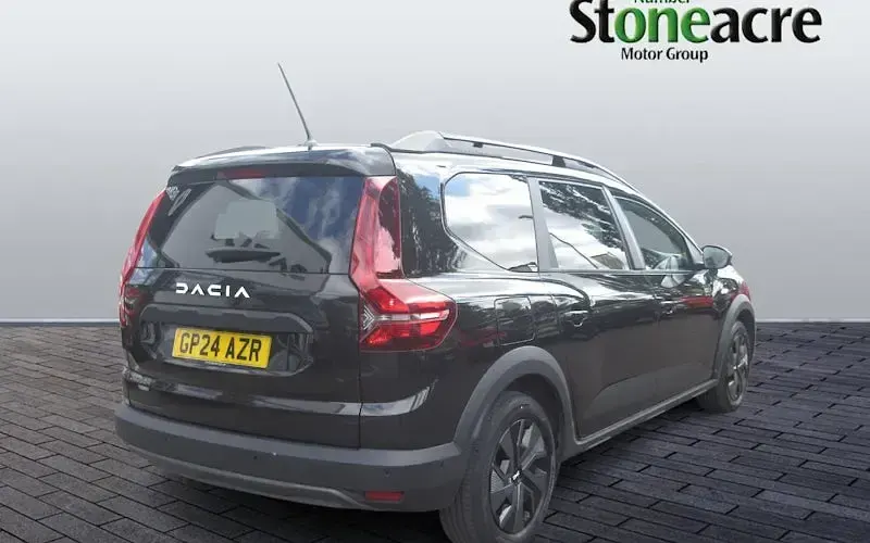 Used Dacia Jogger Expression 141 HP (103 kW) 2025 MPV