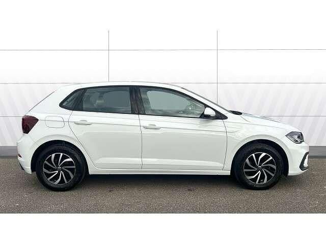 Used VW Polo Life 95 HP (69 kW) 2023 White Hatchback
