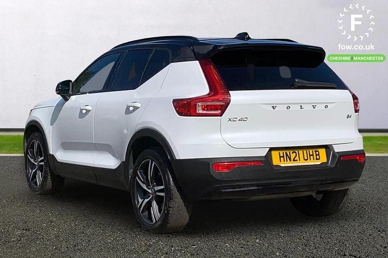 Used Volvo XC40 R-Design 2021 White SUV