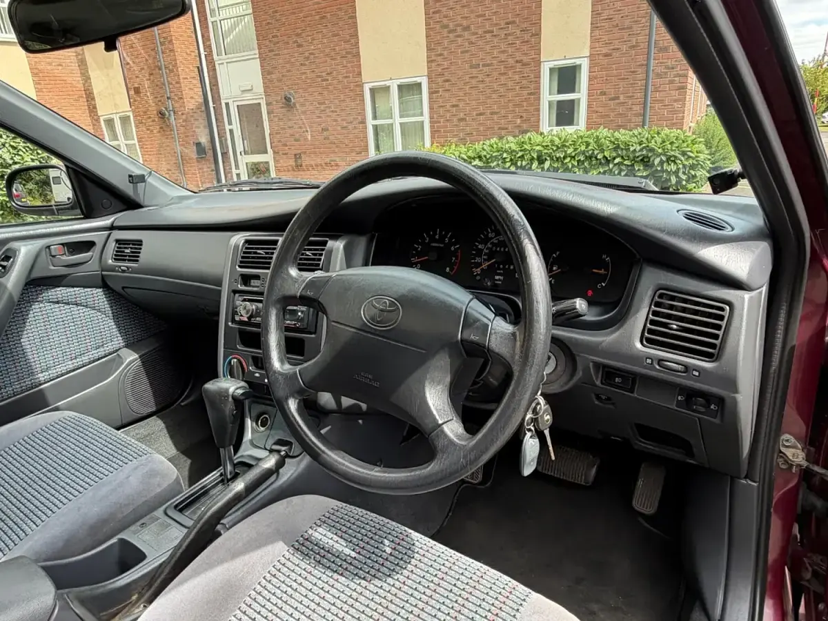 Used Toyota Carina 1996 Red Hatchback