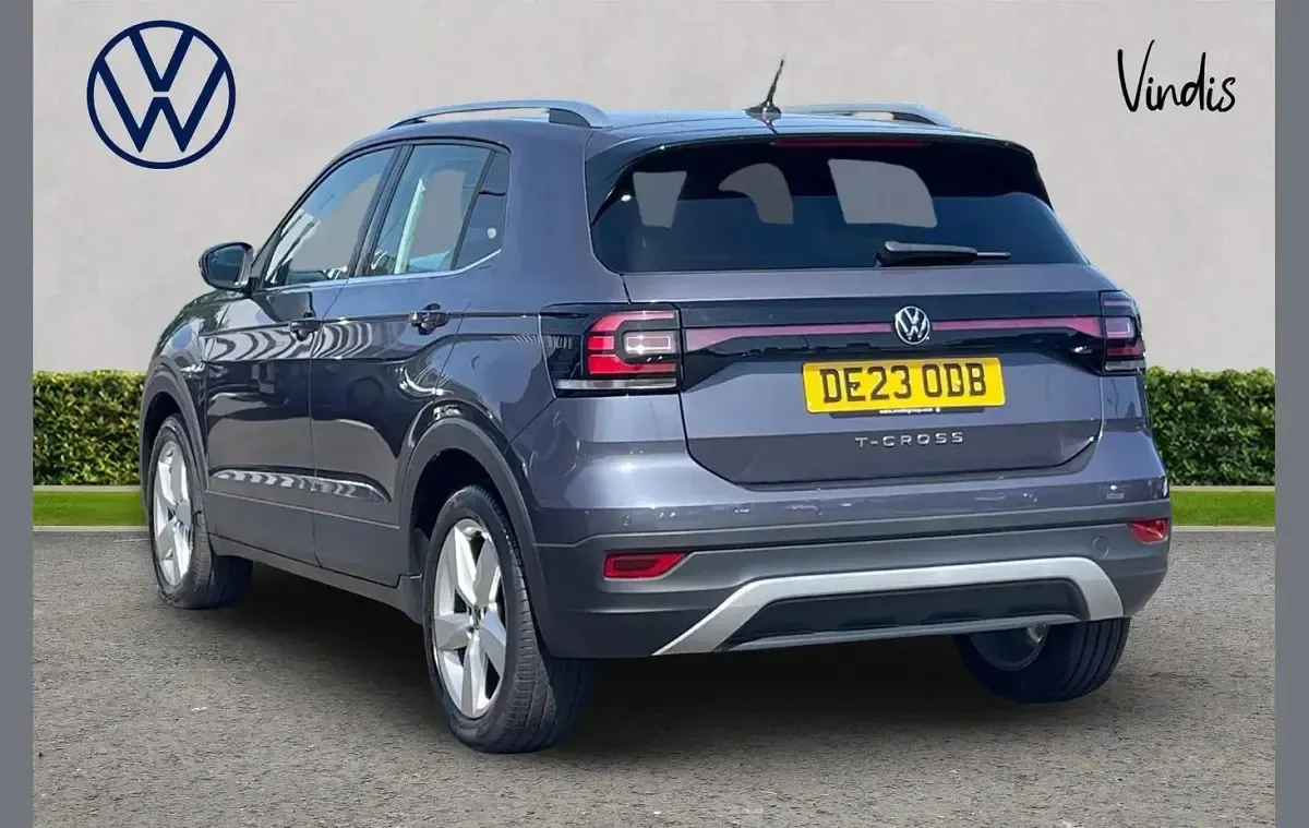 Used VW T-Cross SEL 110 HP (80 kW) 2023 Grey SUV