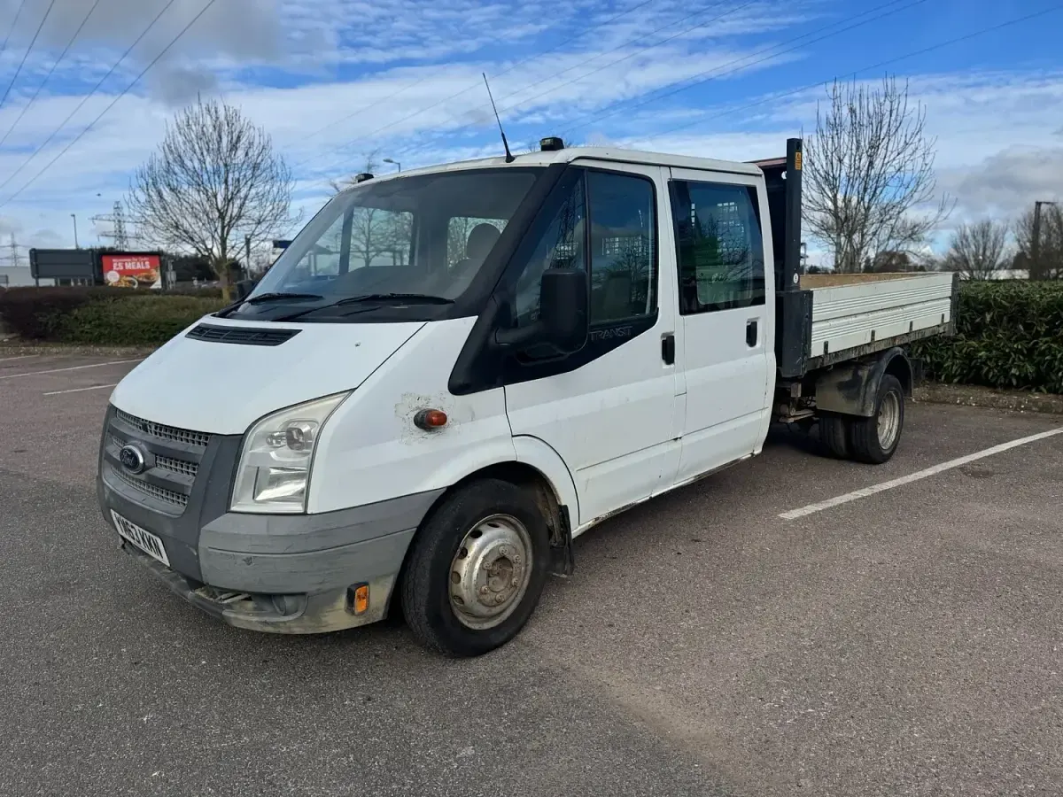 Used Ford Transit 125 HP (91 kW) 2014 White Cabriolet