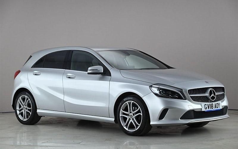 Used Mercedes A180 Sport Edition 109 HP (80 kW) 2018 Silver Hatchback