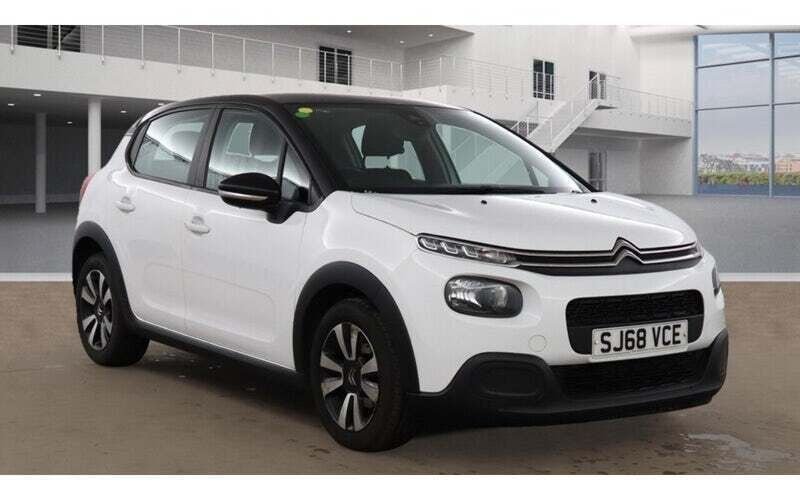 White Used 2018 Citroën C3 Feel Hatchback | £6,595 (Fair price) - Image 1/4