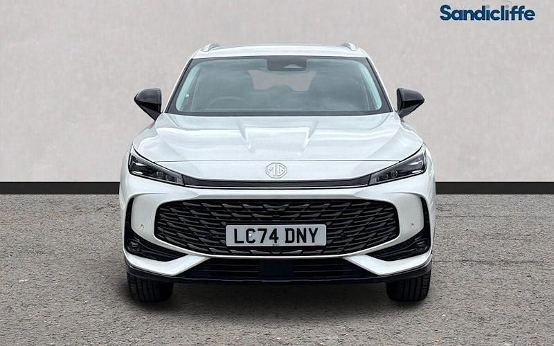 Used MG HS Trophy 170 HP (125 kW) 2024 Solid  arctic white SUV