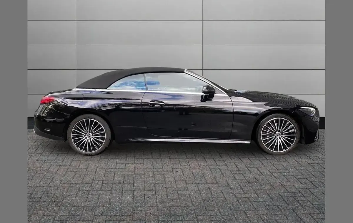 Used Mercedes CLE300 AMG Line Premium 280 HP (205 kW) 2025 Black Cabriolet