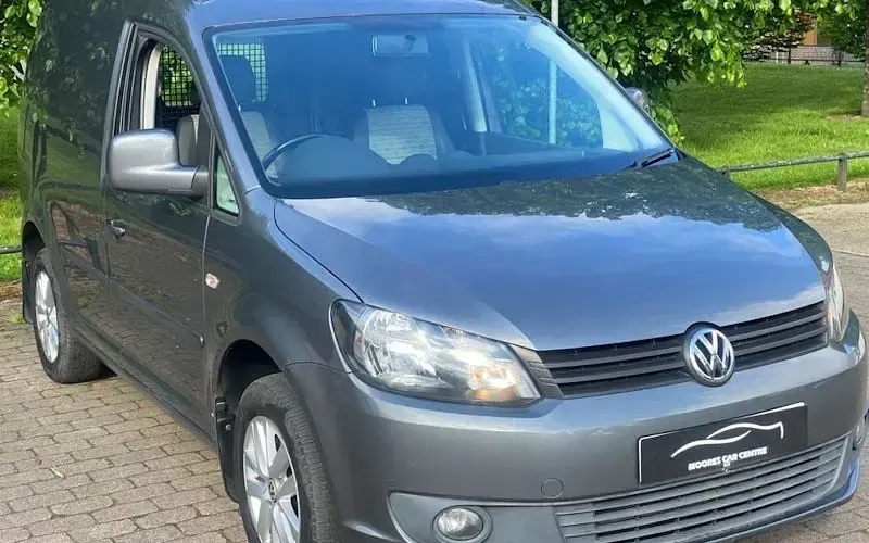 Used VW Caddy Highline 102 HP (75 kW) 2014 MPV