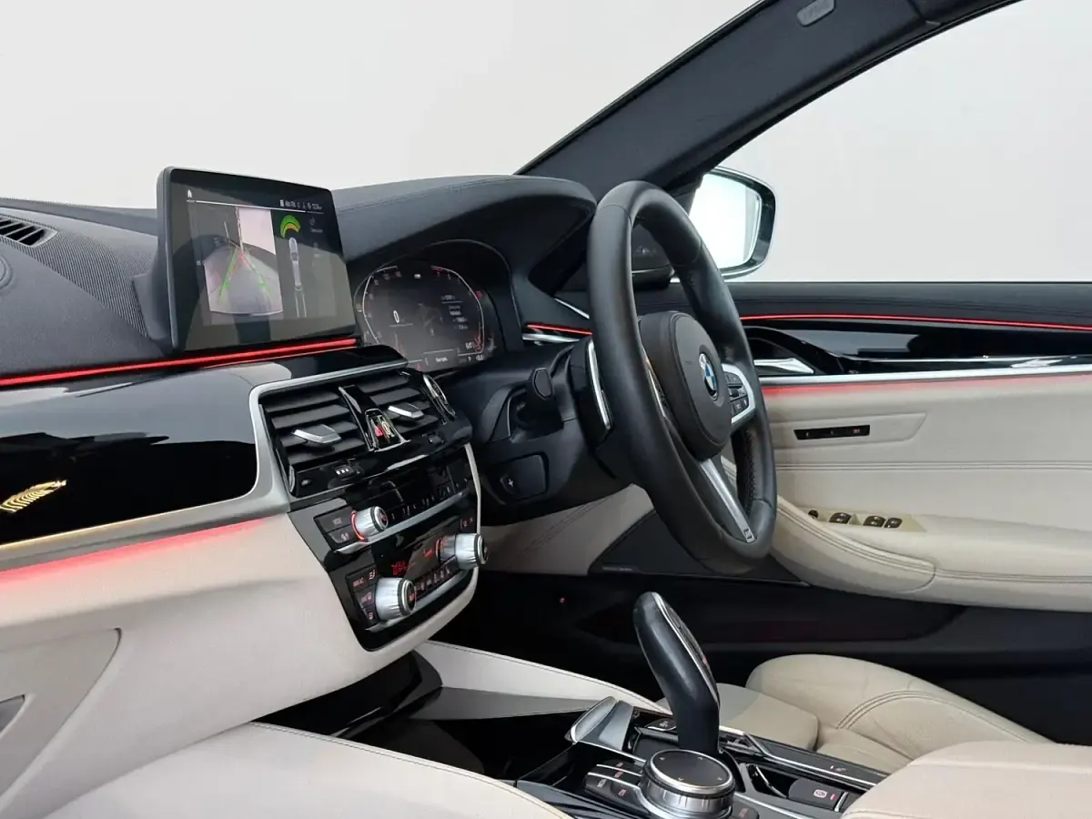 Used BMW 540 M Sport 340 HP (250 kW) 2020 Black Estate