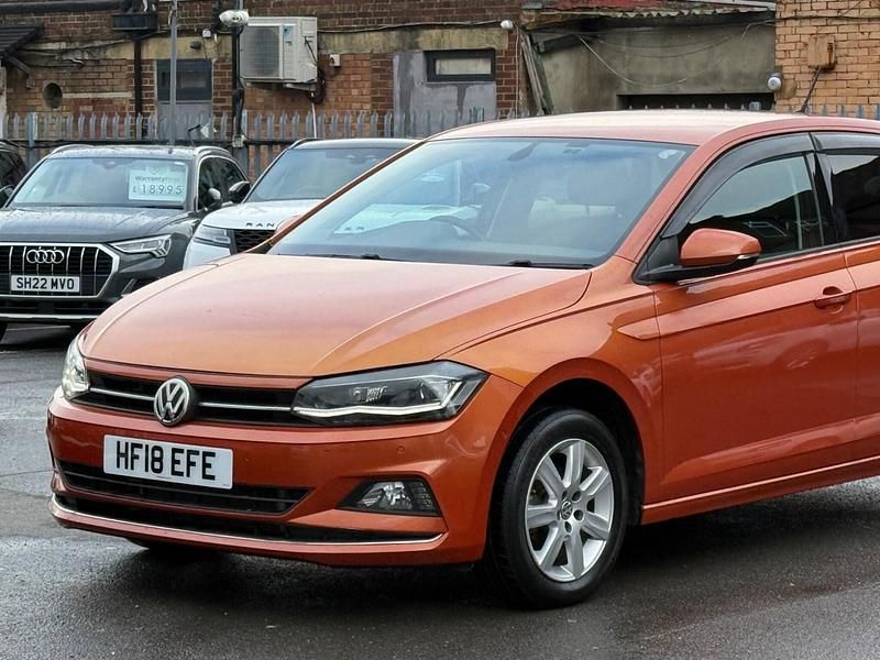Used VW Polo SE 95 HP (69 kW) 2025 Orange Hatchback
