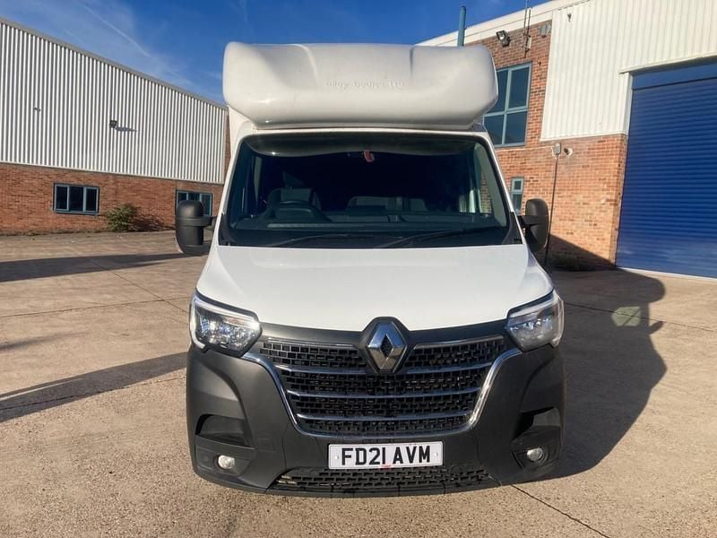 Used Renault Master Komfort 2021 White Cabriolet