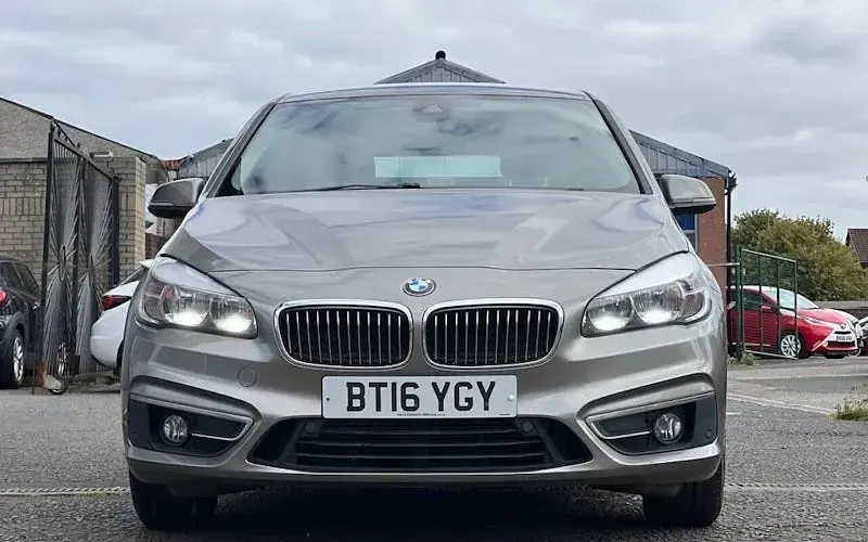 Used BMW 218 Luxury Line 150 HP (110 kW) 2015 Estate
