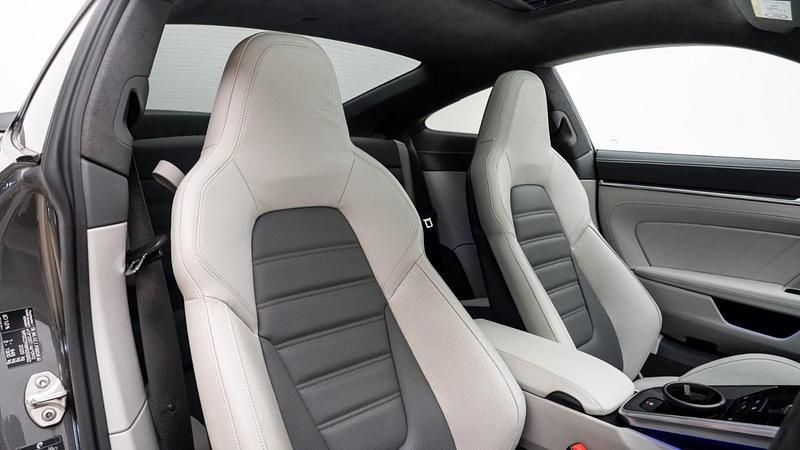 Used Porsche 911 2022 Grey Coupe