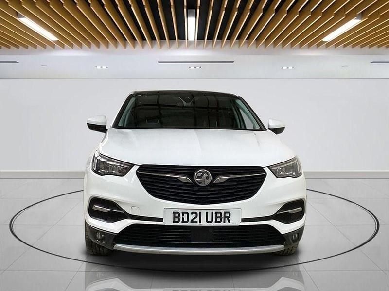 Used Vauxhall Grandland X Elite 130 HP (95 kW) 2021 White SUV