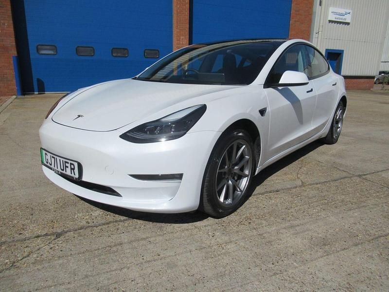 Used Tesla Model 3 235 kW (320 HP) 2021 White Sedan