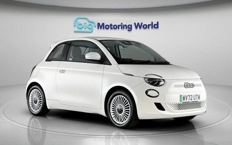 Used Fiat 500e Icon 86 kW (118 HP) 2022 White Hatchback