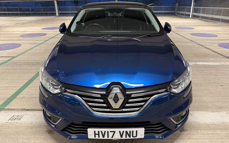 Used Renault Mégane IV Dynamique 110 HP (80 kW) 2017 Blue Hatchback