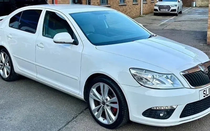 Used Skoda Octavia vRS 200 HP (147 kW) 2012 Hatchback