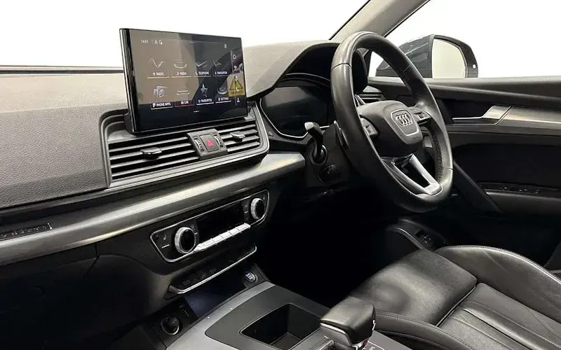 Used Audi Q5 Sport 299 HP (219 kW) 2023 Grey SUV