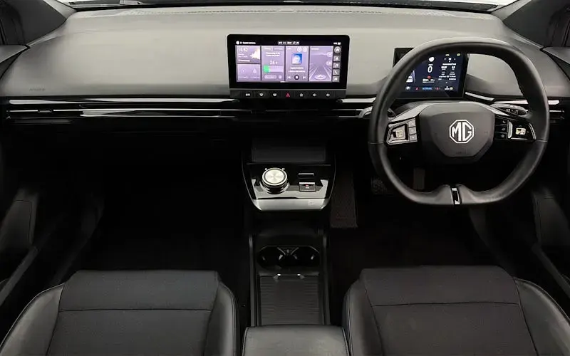 Used MG MG4 EV Trophy 150 kW (204 HP) 2023 Grey Hatchback