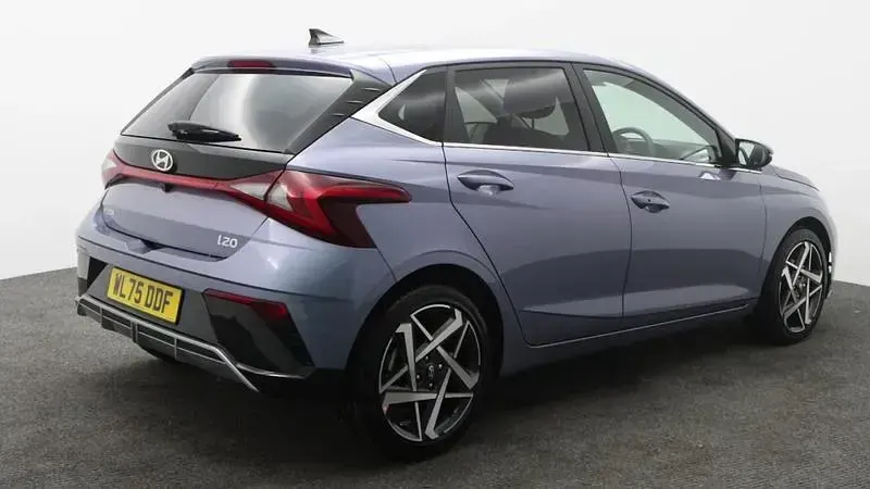 New Hyundai i20 90 HP (66 kW) 2025 Blue Hatchback