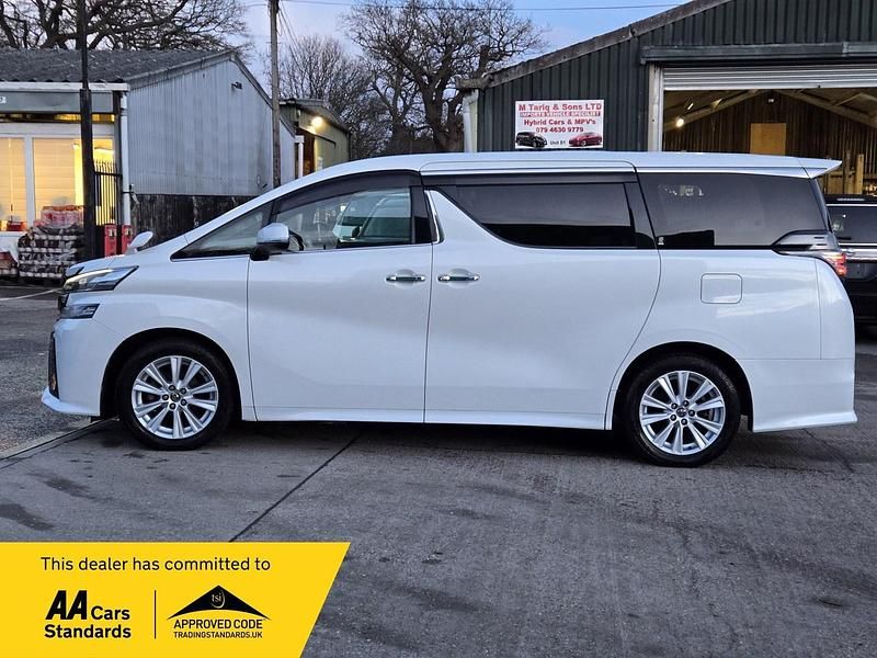 Used Toyota Alphard 2017 White MPV