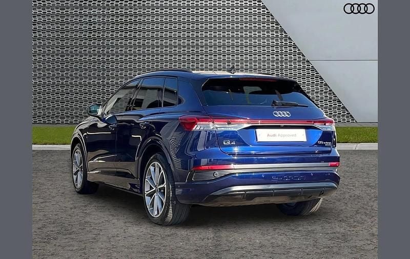 Used Audi Q4 e-tron Comfort 219 kW (299 HP) 2023 Blue SUV