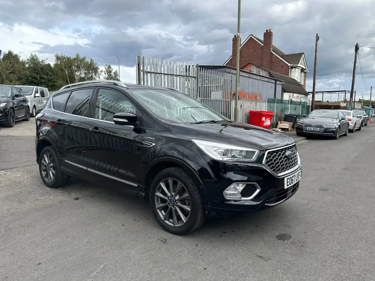 Begagnad Ford Kuga 2017 Svart SUV