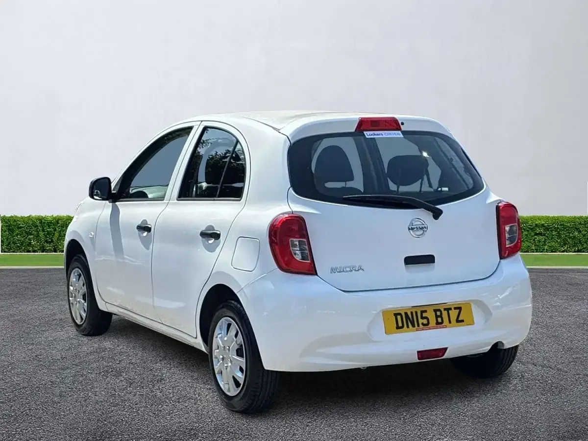 Used Nissan Micra Visia 80 HP (58 kW) 2015 White Hatchback
