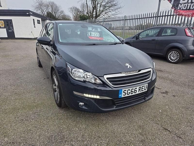 Used Peugeot 308 SW Active 130 HP (95 kW) 2016 Grey Estate