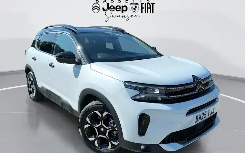 Used Citroën C5 PureTech 136 HP (100 kW) 2024 Hatchback