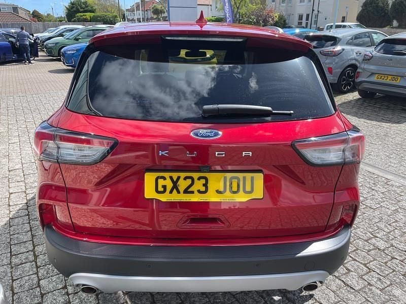 Used Ford Kuga Titanium 150 HP (110 kW) 2023 Red SUV