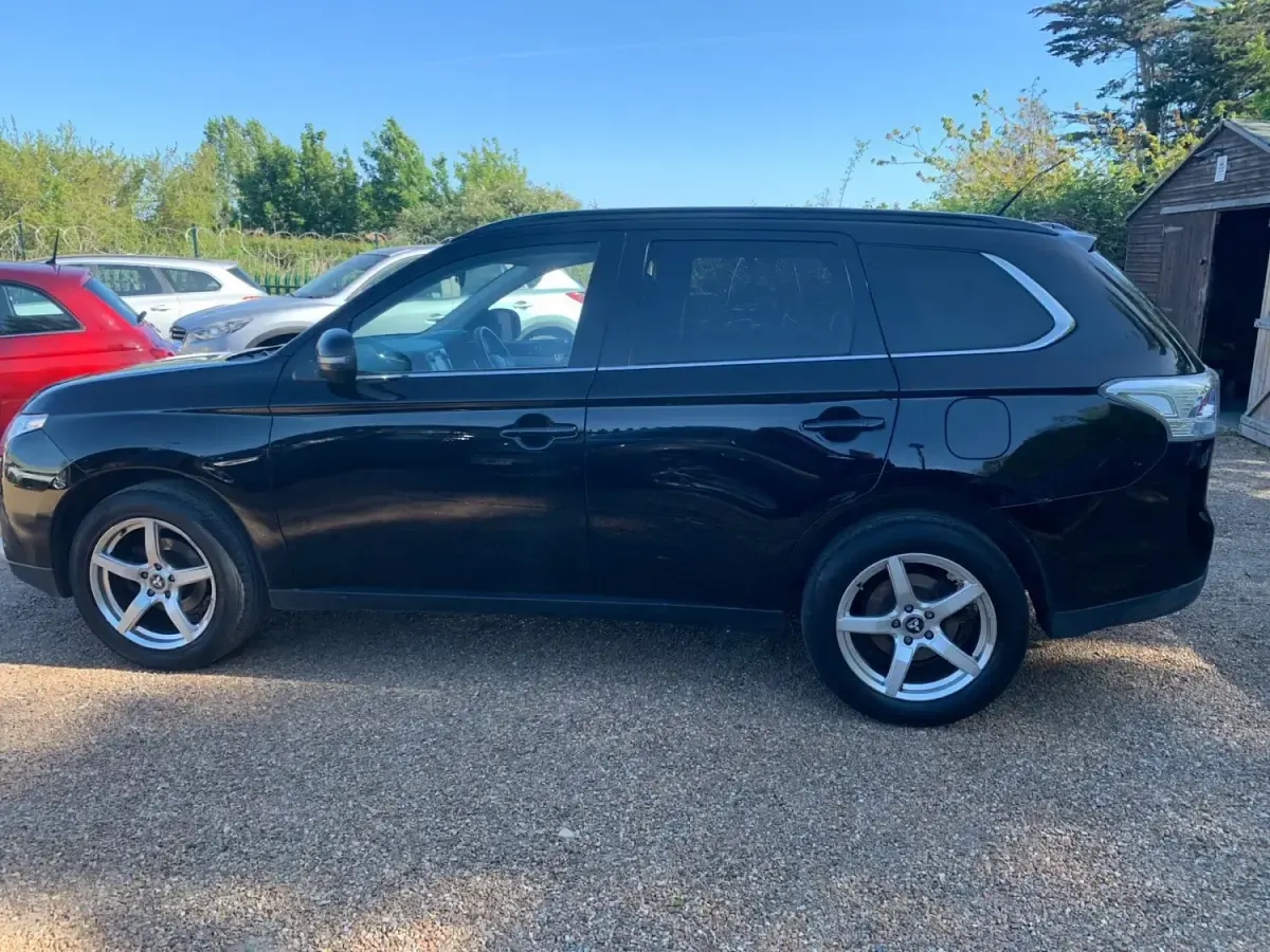Używany Mitsubishi Outlander 2013 Czarny SUV