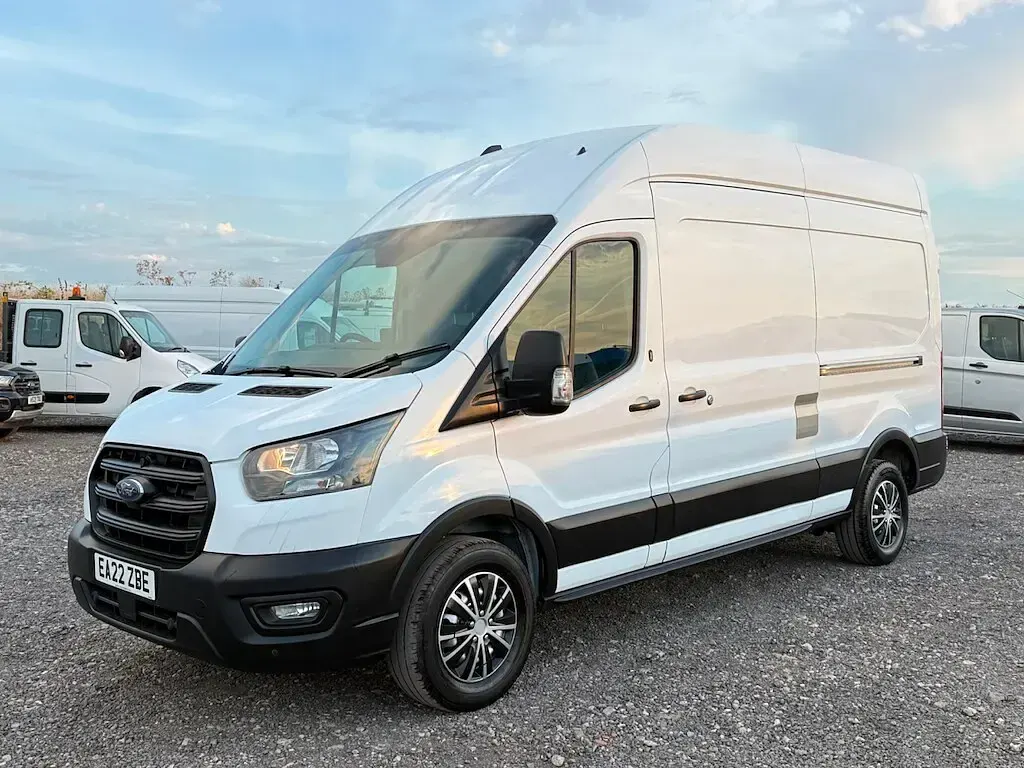 Used Ford Transit 130 HP (95 kW) 2022 White Van