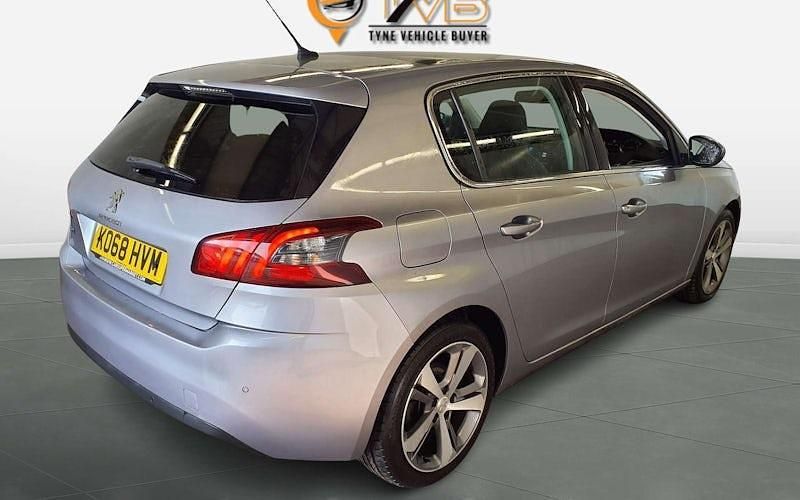 Used Peugeot 308 Allure 131 HP (96 kW) 2020 Hatchback