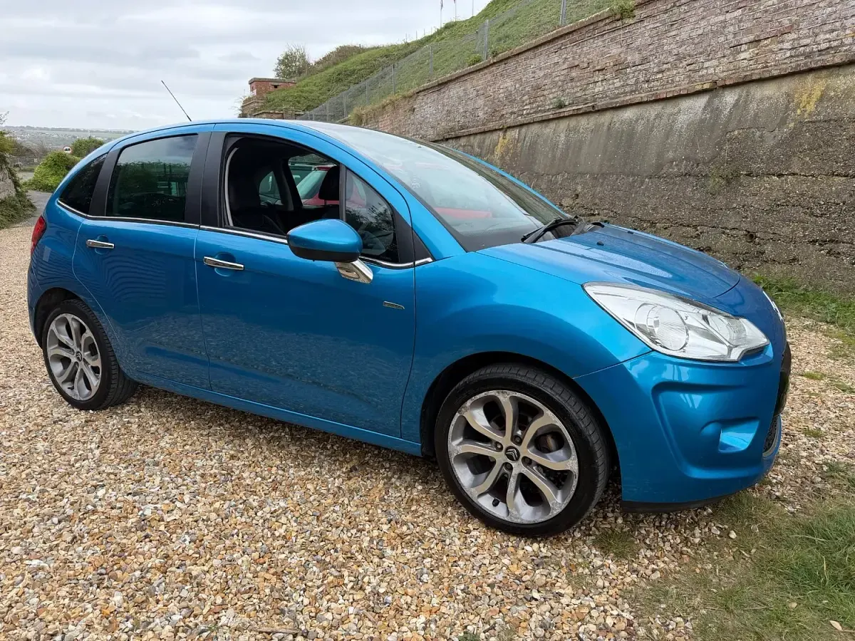 Used Citroën C3 Exclusive 2010 Blue Hatchback