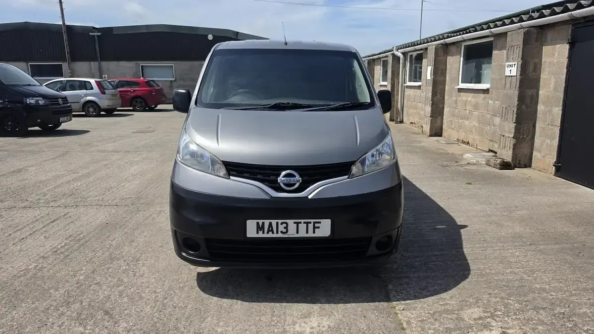 Used Nissan NV200 SE 2013 Grey MPV