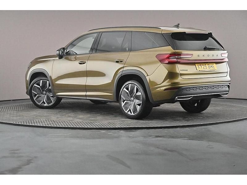 Used Skoda Kodiaq SportLine 147 HP (108 kW) 2025 Bronx gold metallic SUV