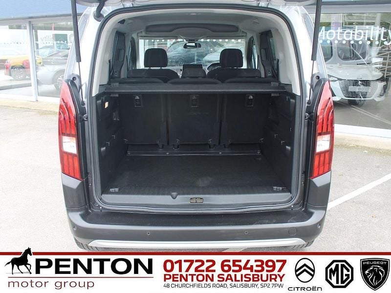 Gebraucht Peugeot Rifter GT 130 PS (95 kW) 2022 Grau Van / Kleinbus