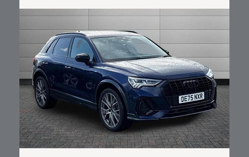 Used Audi Q3 Black Edition 150 HP (110 kW) 2025 Blue SUV